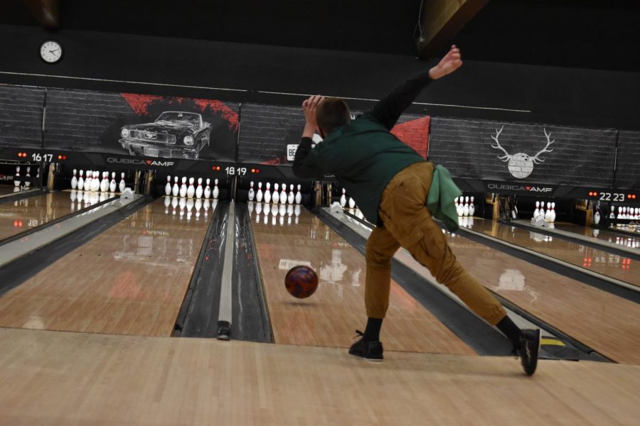 FHC bowling caps off the 2020-2021 season at Regionals