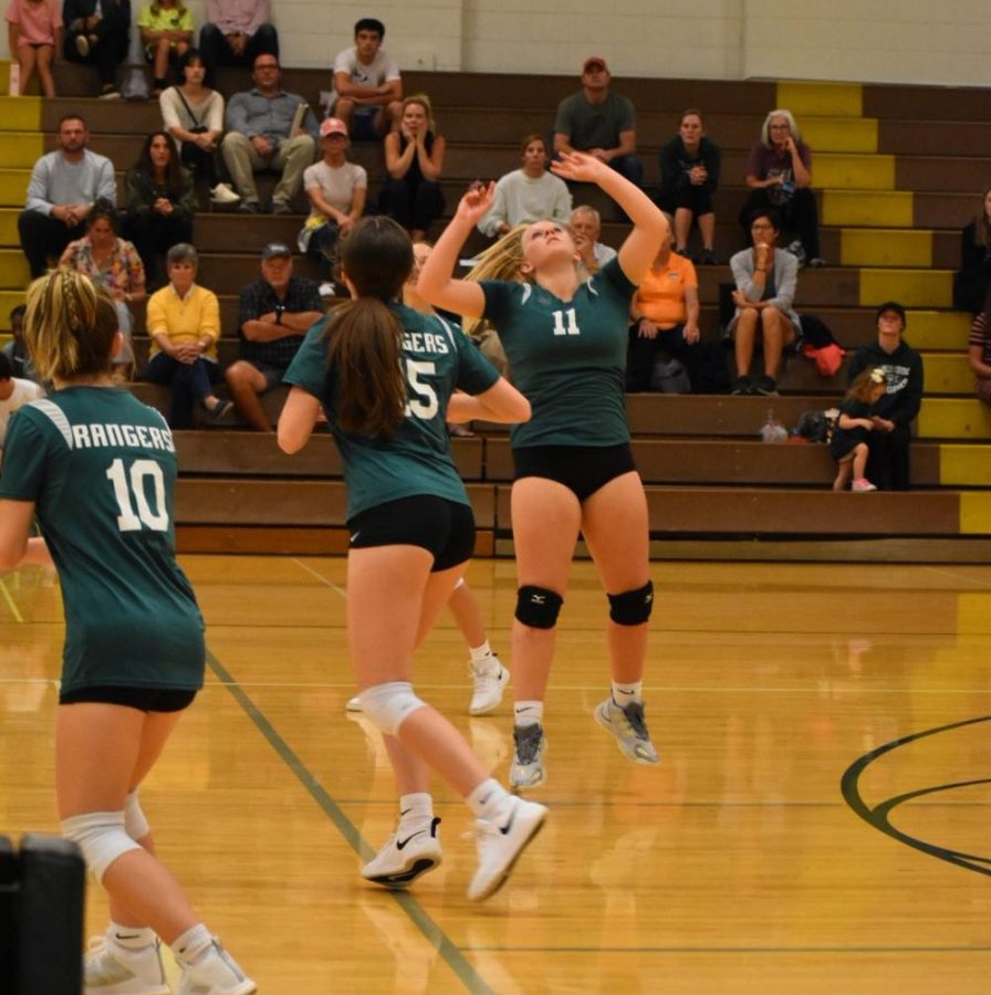 Girls freshman volleyball falls short to Byron Center and East Grand Rapids