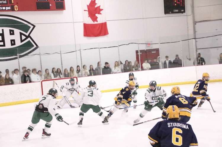 Ranger hockey bounces back to end their returning week