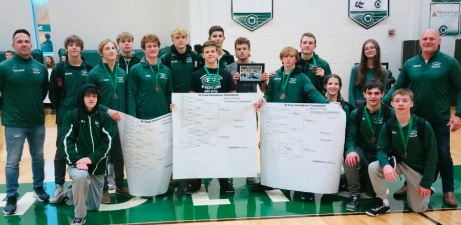 FHC+Ranger+wrestling+takes+a+first+place+win+in+the+West+Catholic+Dunneback+Tournament
