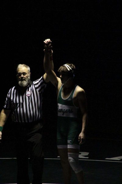 Q and A with varsity wrestler junior Thomas Paplawsky