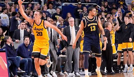 How the Michigan Wolverines went from Final Four to flop