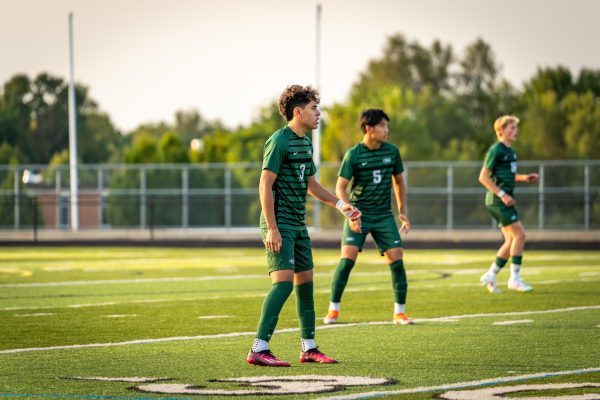 Q&A with Varsity soccer player, senior Santi Tanner