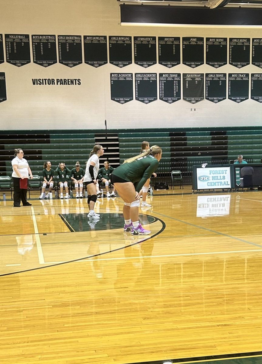 Q & A with freshman volleyball player, freshman Mia Hoffman